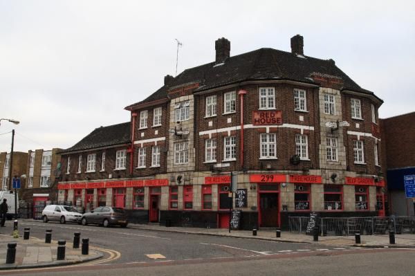 Red House London E13. (Pub, External). Published on 05-11-2013