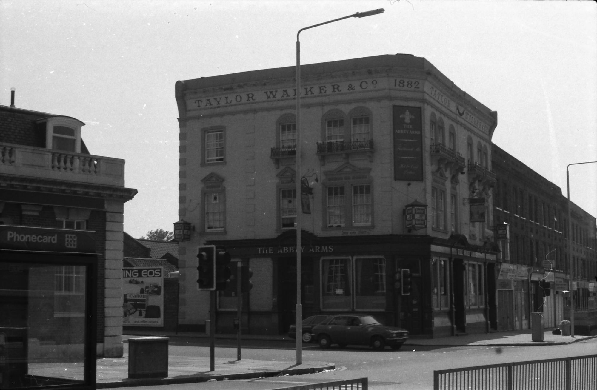 Abbey Arms London E13 taken in 1987.. (Pub, External). Published on 06-10-2018