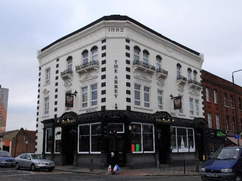 Abbey Arms London E13. (Pub, External). Published on 05-11-2013 