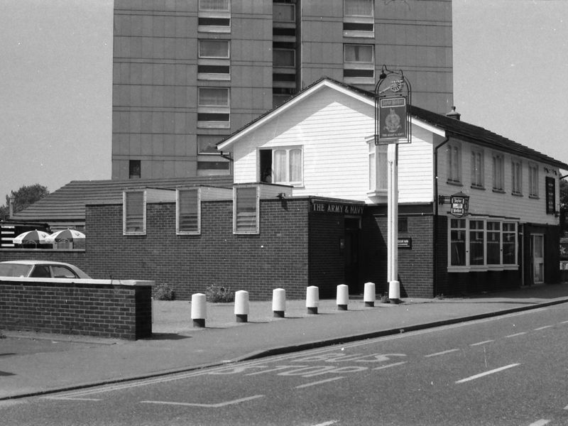 Army & Navy London E13 taken in July 1987.. (Pub, External). Published on 06-10-2018