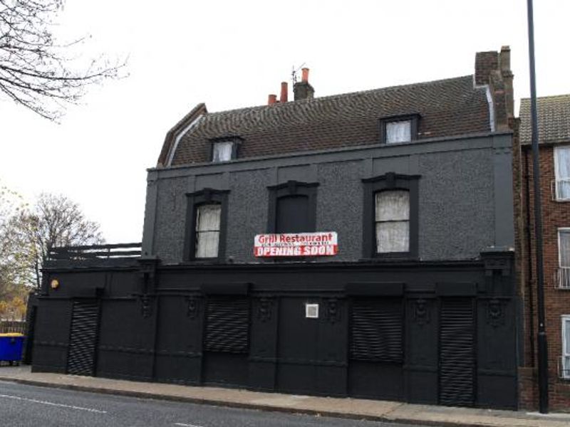 Greyhound & Hare London E13. (Pub, External). Published on 05-11-2013 
