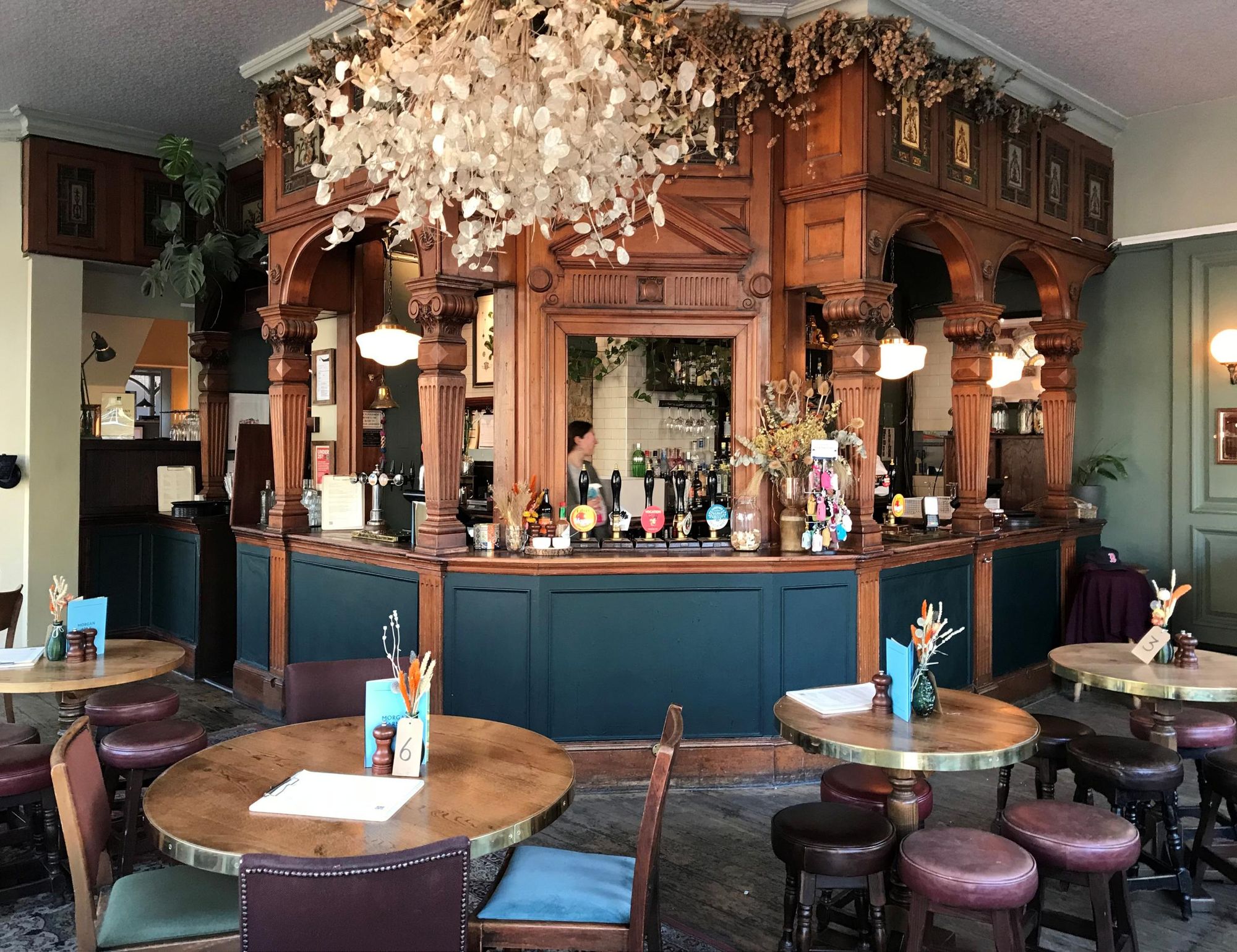 Bar May 2023. Published on 08-06-2023