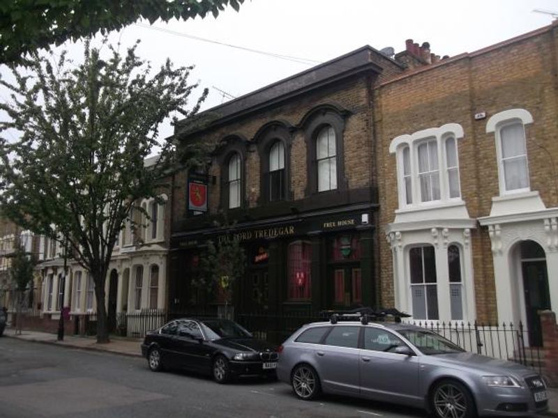 Lord Tredegar London E3. (Pub, External). Published on 27-10-2013