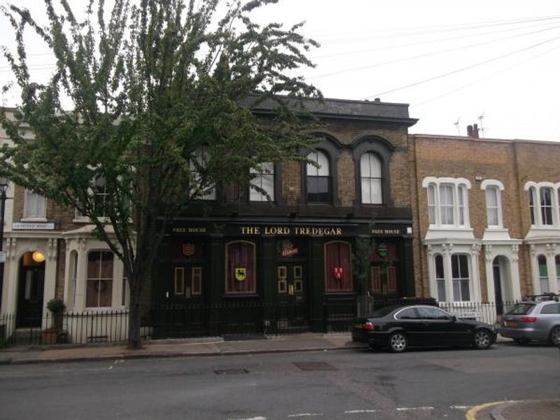 Lord Tredegar London E3. (Pub, External). Published on 27-10-2013