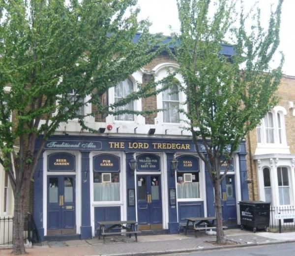 Lord Tredegar London E3. (Pub, External). Published on 27-10-2013