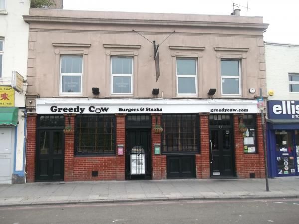 Prince of Wales London E3. (Pub, External). Published on 27-10-2013
