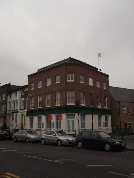 Railway Tavern London E3 taken Nov 2013. (Pub, External). Published on 02-12-2013