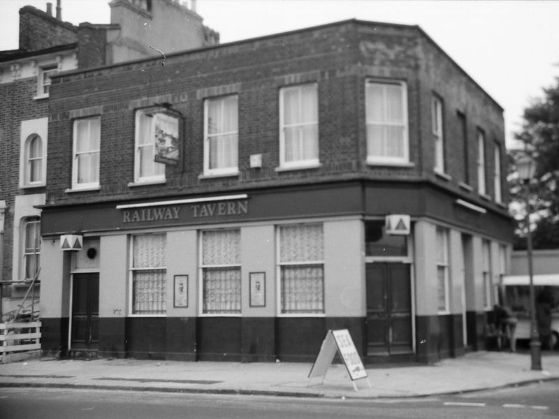Railway Tavern London E3 taken in 1986. (Pub, External, Key). Published on 28-03-2018 