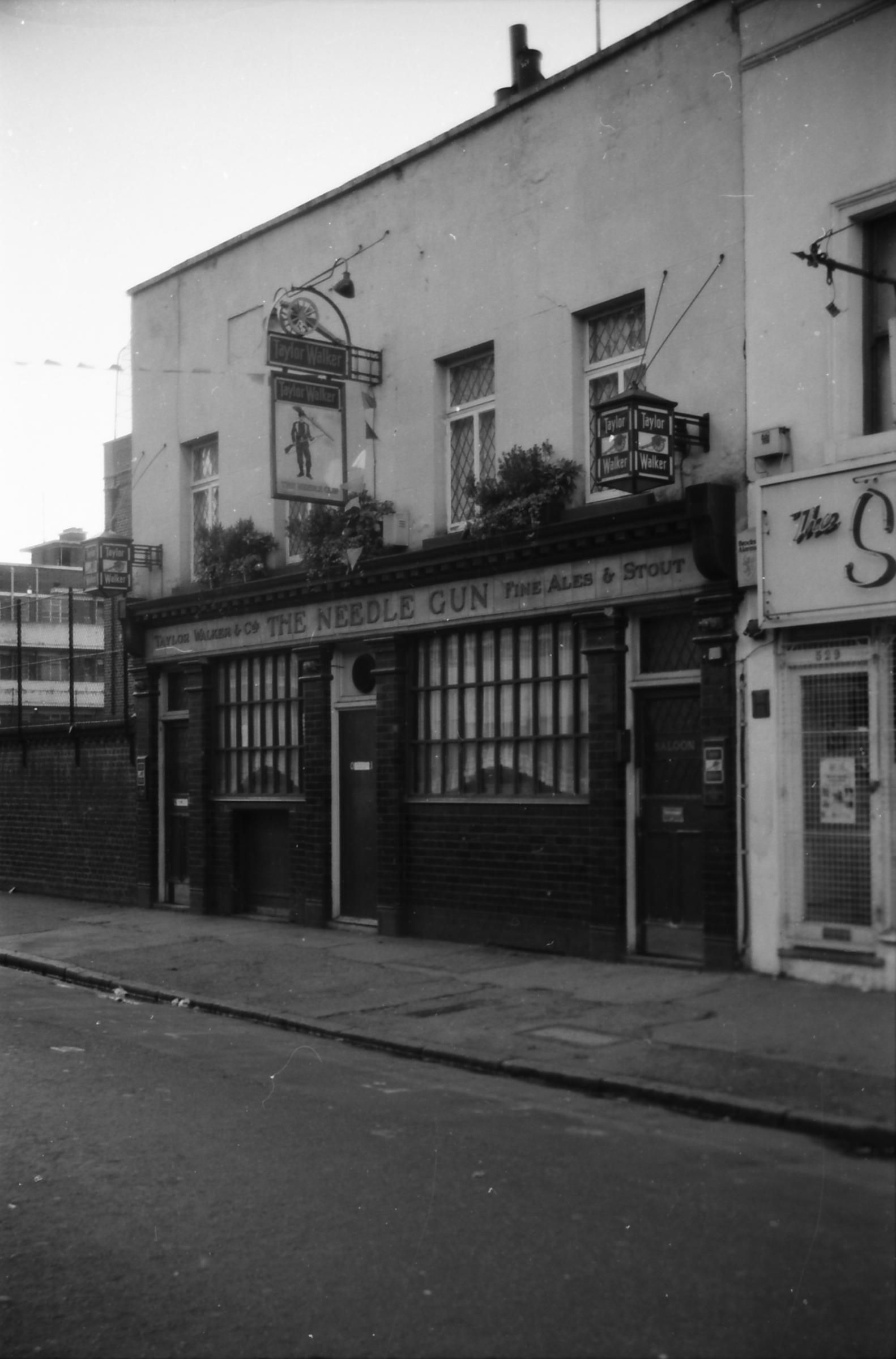 Needle Gun London E3 taken in 1986. (Pub, External). Published on 28-03-2018