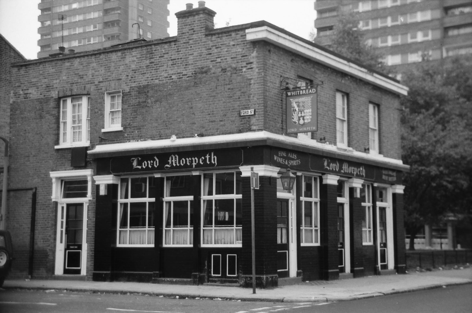 Lord Morpeth London E3 taken in 1986. (Pub, External). Published on 28-03-2018