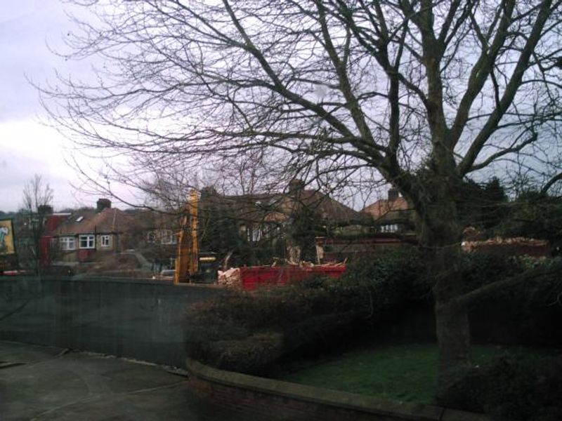 (Pub, External). Published on 21-11-2013 