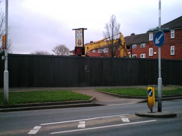 Prince of Wales London E4. (Pub, External). Published on 21-11-2013