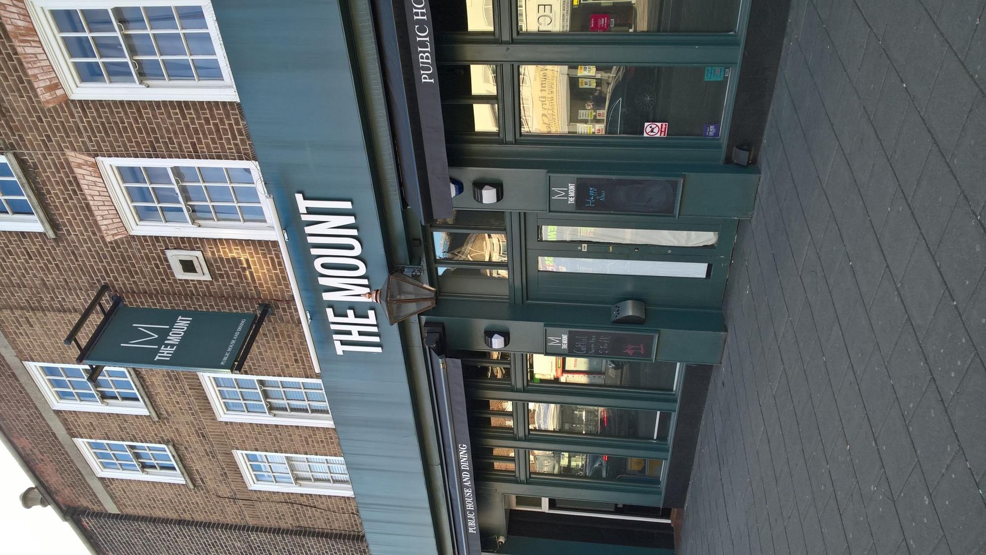 Mount London E4 taken 2019/02/27. (Pub, External). Published on 11-03-2019