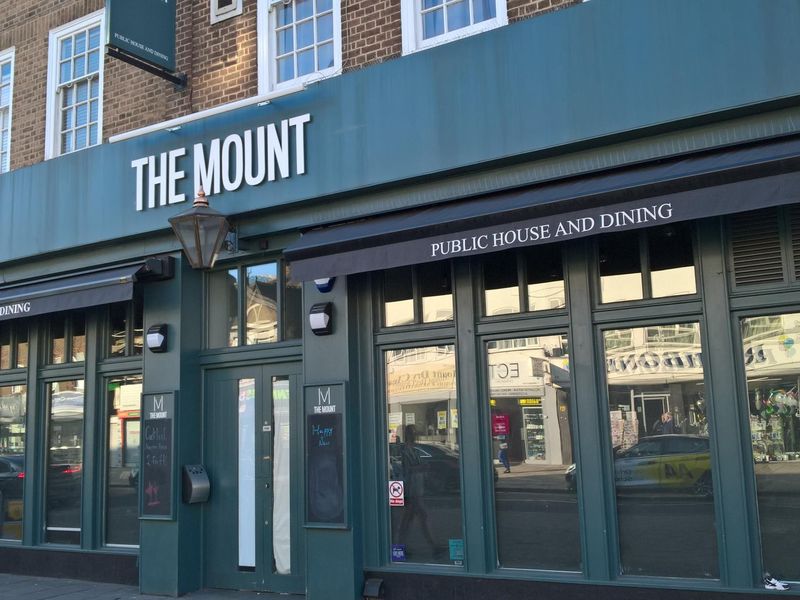 Mount London E4 taken 2019/02/27. (Pub, External). Published on 11-03-2019