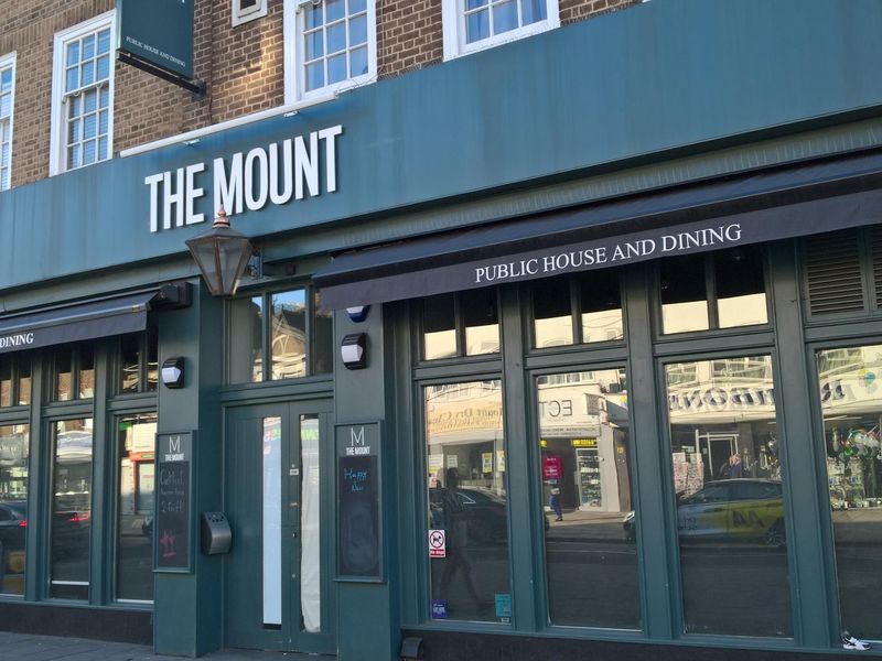 Mount London E4 taken 2019/02/27. (Pub, External). Published on 11-03-2019 