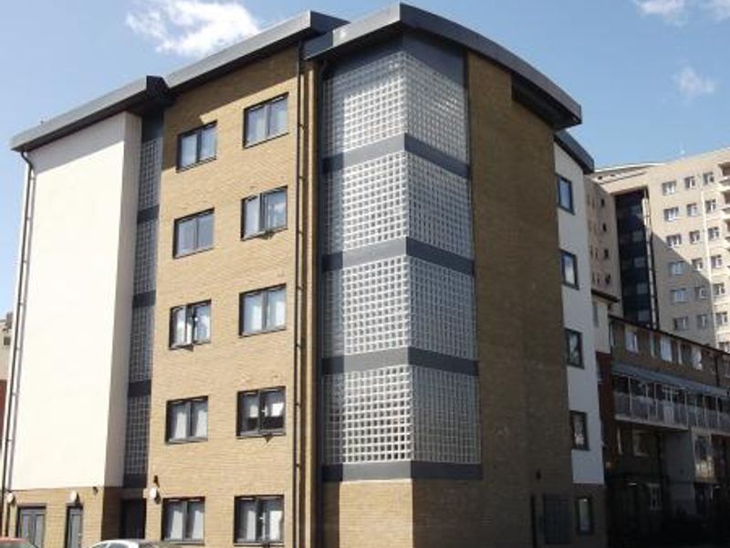 Jubilee (site of) London E5 taken April 2015. (Pub, External). Published on 02-05-2015
