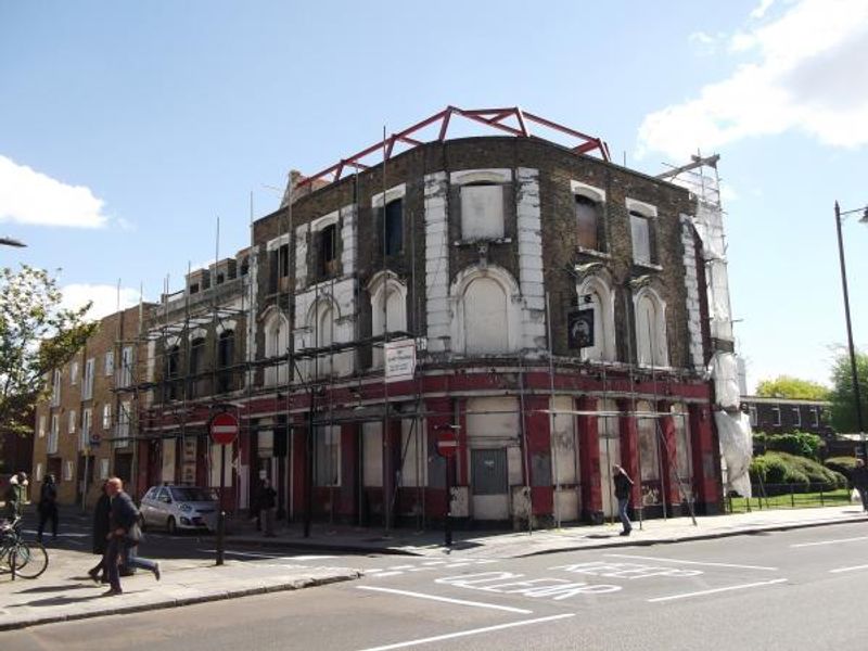 Lord Cecil London E5 taken April 2015. (Pub, External, Key). Published on 02-05-2015
