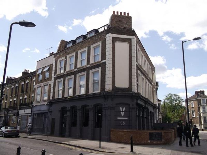 Cricketers/Verden London E5 taken April 2015. (Pub, External, Key). Published on 02-05-2015