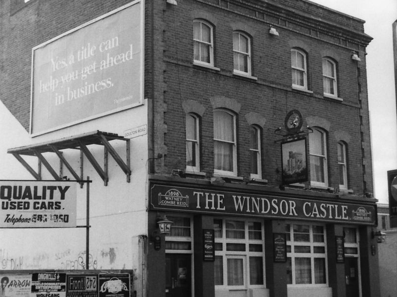 Windsor Castle London E5 taken in 1989.. (Pub, External). Published on 18-04-2018