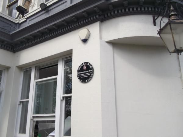 Downs Hotel London E5 taken April 2015. (Pub, External). Published on 02-05-2015