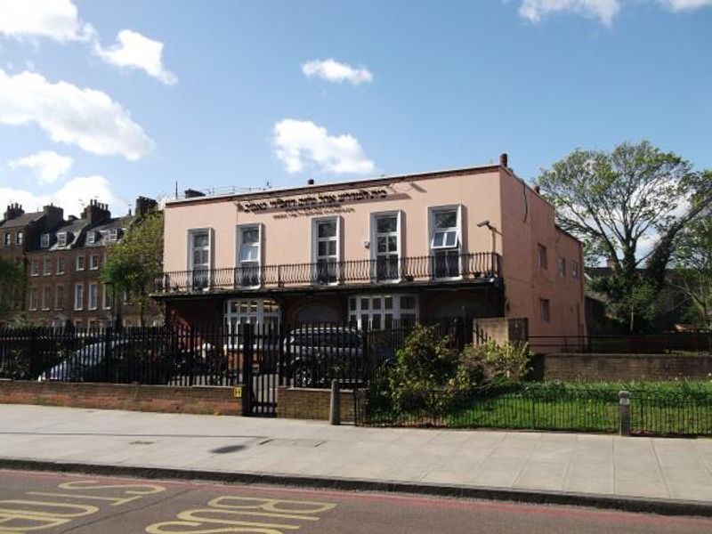 Swan London E5 taken April 2015. (Pub, External, Key). Published on 02-05-2015