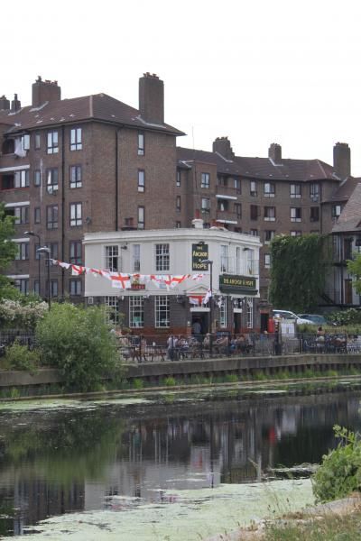 Anchor & Hope London E5. (Pub, External). Published on 31-10-2013