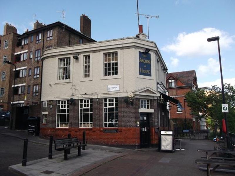 Anchor & Hope London E5 taken April 2015. (Pub, External). Published on 02-05-2015