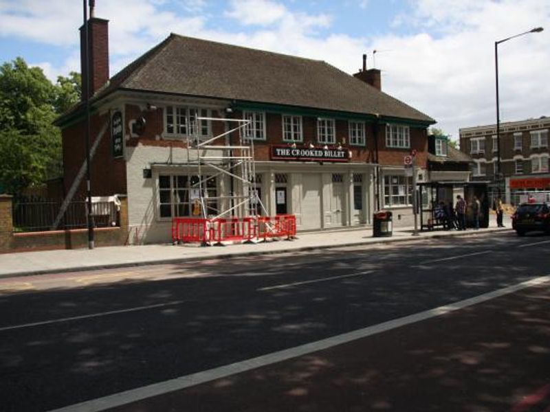 Crooked Billet London E5. (Pub, External). Published on 31-10-2013