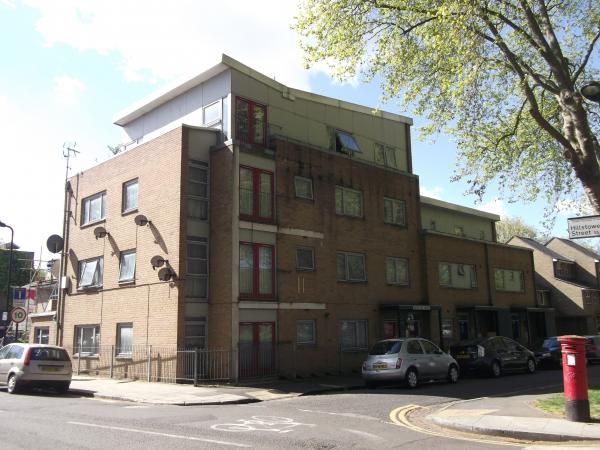 British Oak (site of) London E5 taken April 2015. (Pub, External, Key). Published on 02-05-2015