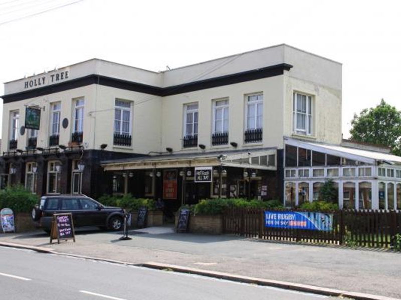 Holly Tree London E7. (Pub, External). Published on 01-11-2013