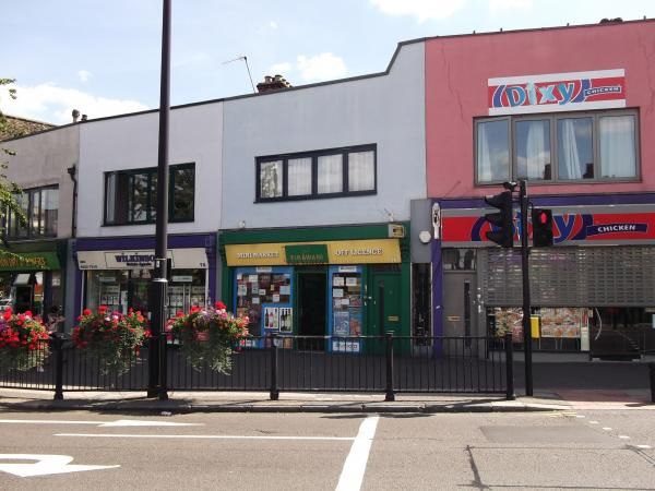 Mickey Finns London E7 taken Aug 2013. (Pub, External). Published on 02-12-2013