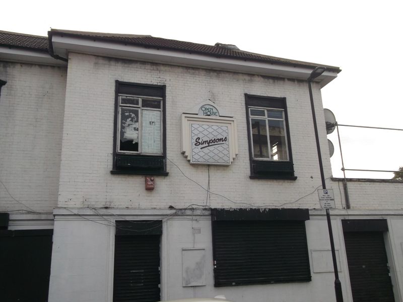 Simpsons London E7-2022072. (Pub, External). Published on 20-10-2022