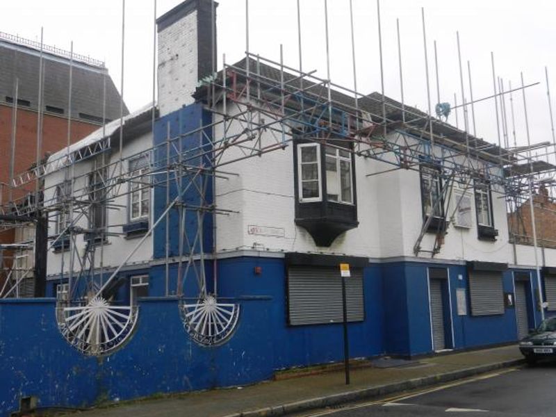 Simpsons London E7. (Pub, External). Published on 01-11-2013