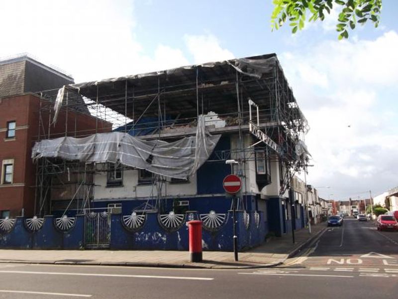 Simpsons London E7 taken May 2014. (Pub, External). Published on 24-05-2014