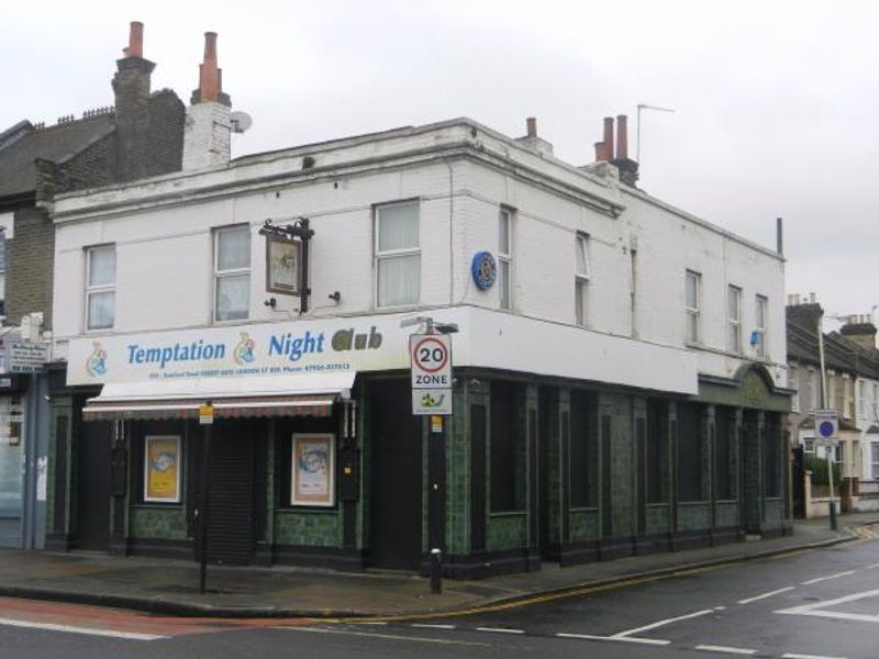 Waggon & Horses London E7. (Pub, External). Published on 01-11-2013
