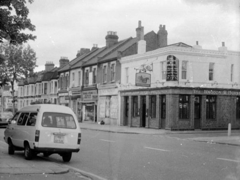 Waggon & Horses London E7 taken July 1987.. (Pub, Key). Published on 03-05-2016