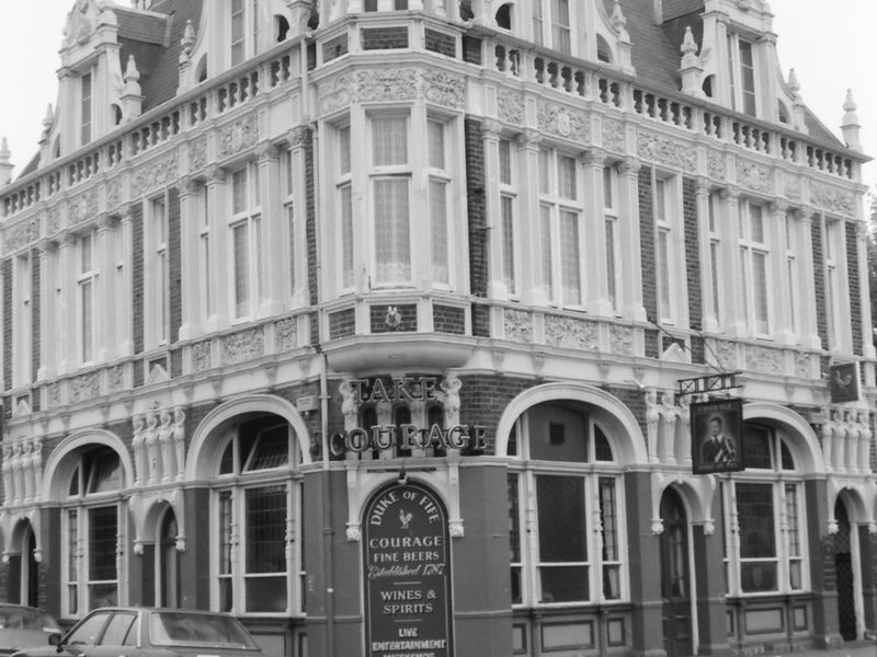 Duke of Fife London E7 taken Sept 1988.. (Pub, External). Published on 18-04-2018