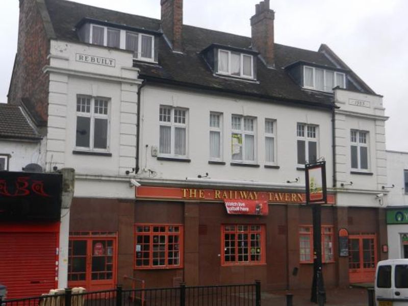 Railway Tavern London E7. (Pub, External). Published on 01-11-2013