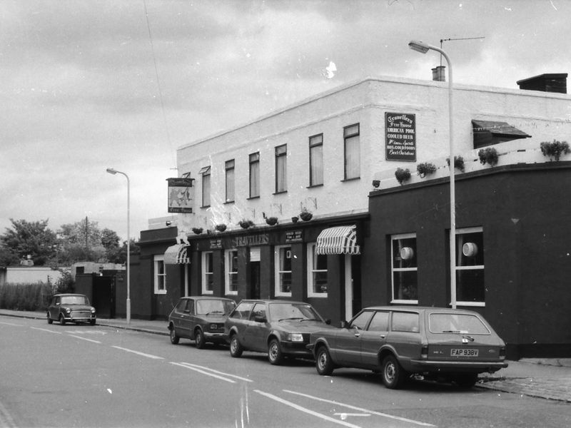 Travellers Rest London E7 taken July 1987.. (Pub, External). Published on 18-04-2018 