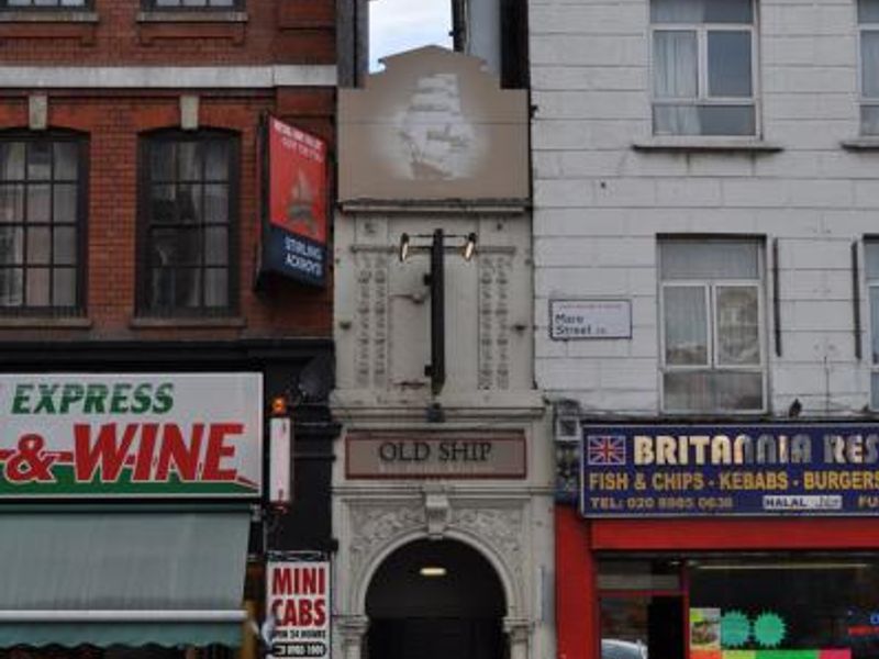 Old Ship London E8. (Pub, External). Published on 01-11-2013 