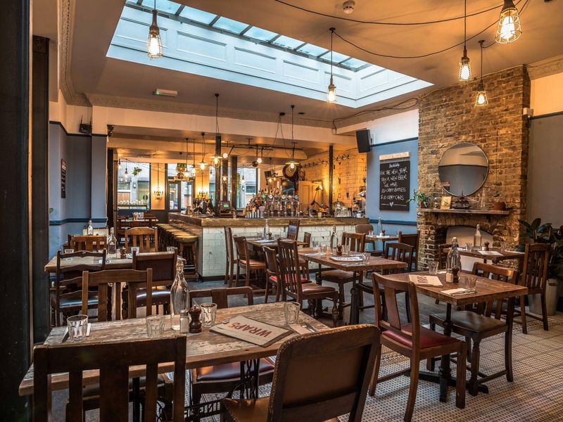 Old Ship Inn London E8 taken Feb 2018. (Bar). Published on 04-08-2018 