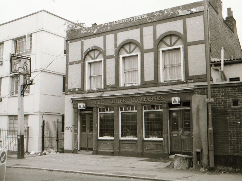 Three Compasses London E8 taken in Aug 1989.. (Pub, External). Published on 21-06-2018 