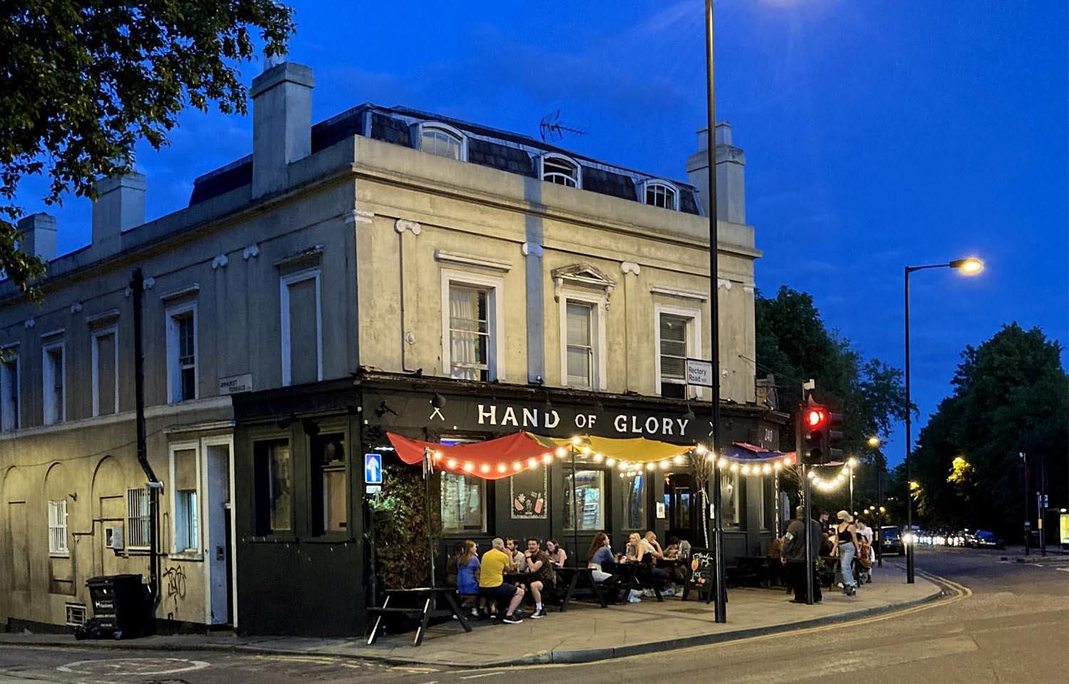 Hand of Glory London E8-220250830. (Pub, External, Key). Published on 23-12-2025