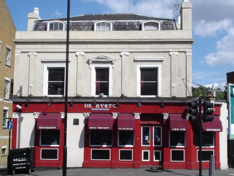 Amhurst Arms London E8. (Pub, External). Published on 01-11-2013