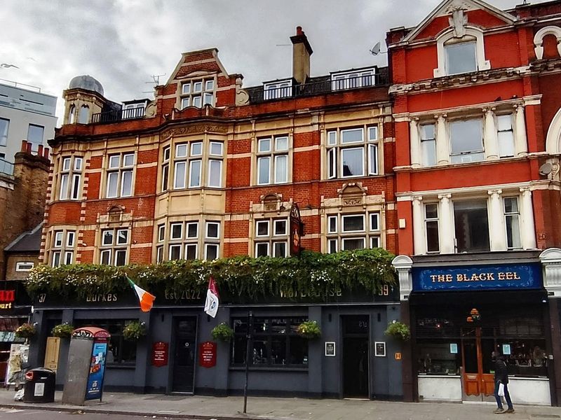 Taken 28 October 2025. (Pub, External, Key). Published on 29-10-2025