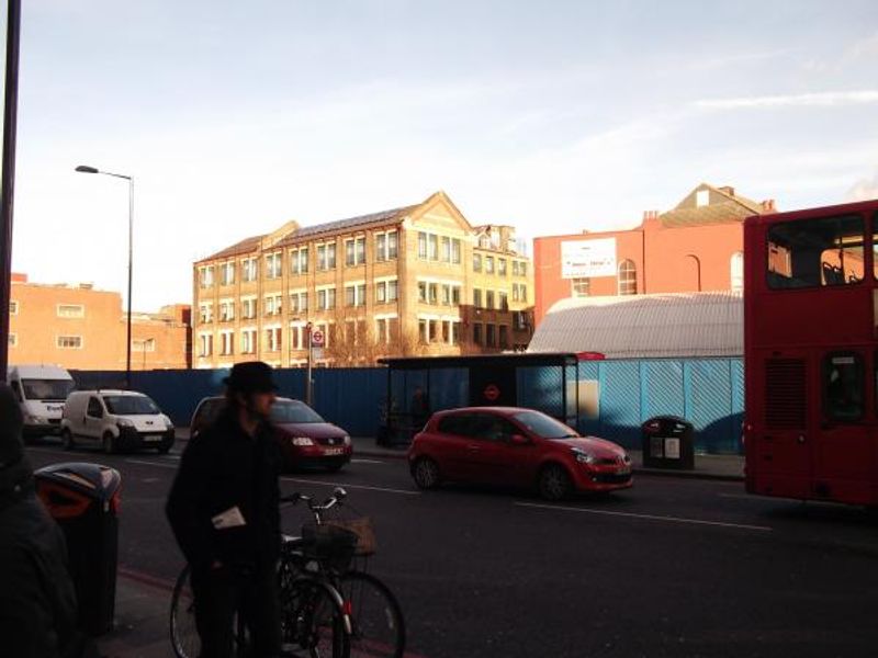 Kings Arms London E8 taken Jan 2014 (where it was). (Pub, External, Key). Published on 23-01-2014