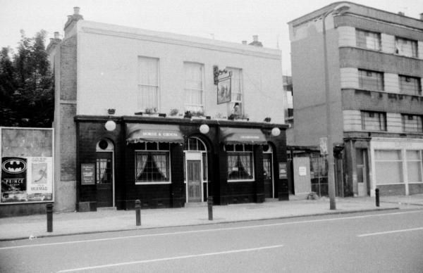 Horse & Groom London E8 taken in 1989.. (Pub). Published on 05-05-2016