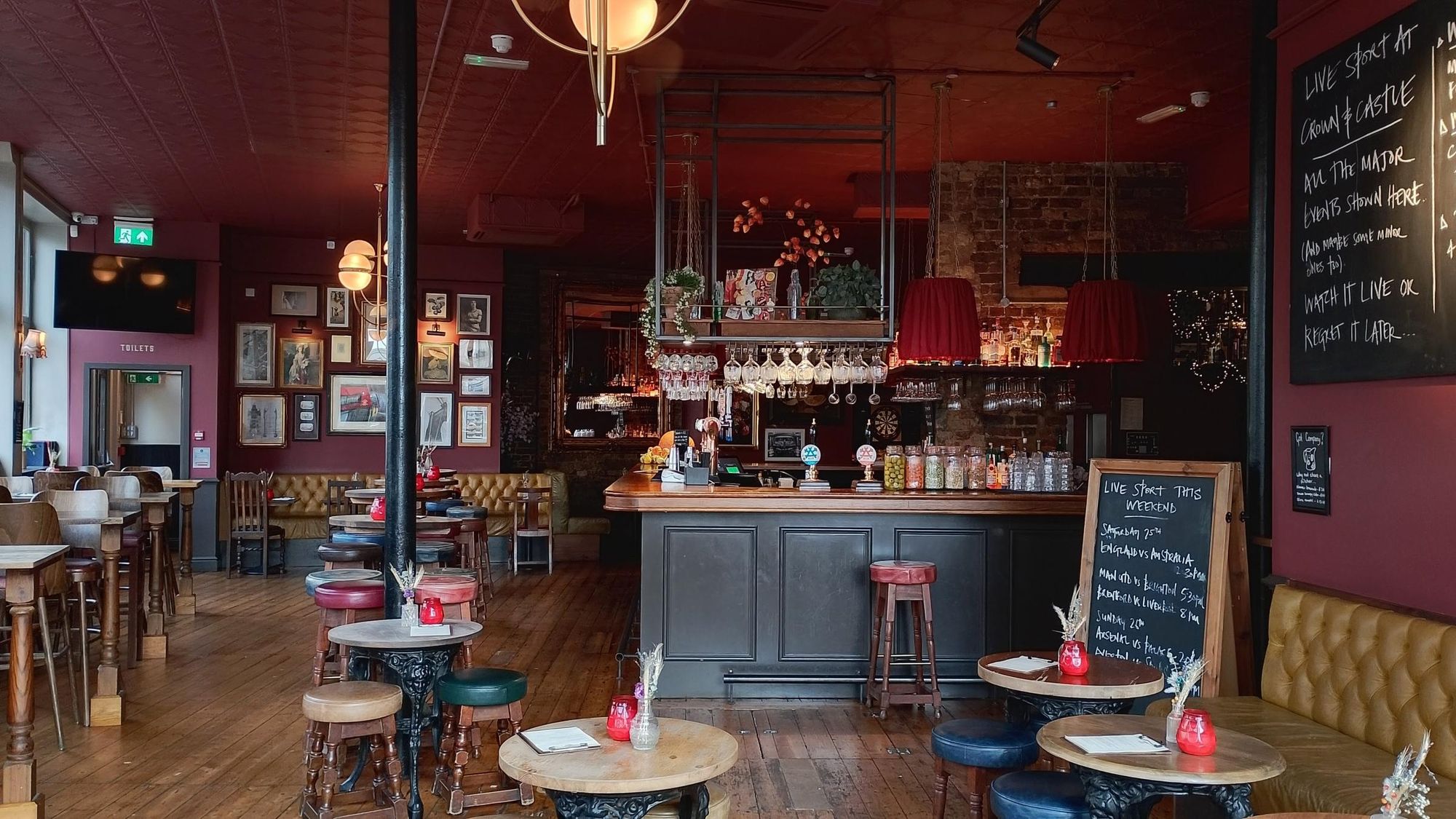 Taken 28 October 2025. (Pub). Published on 29-10-2025