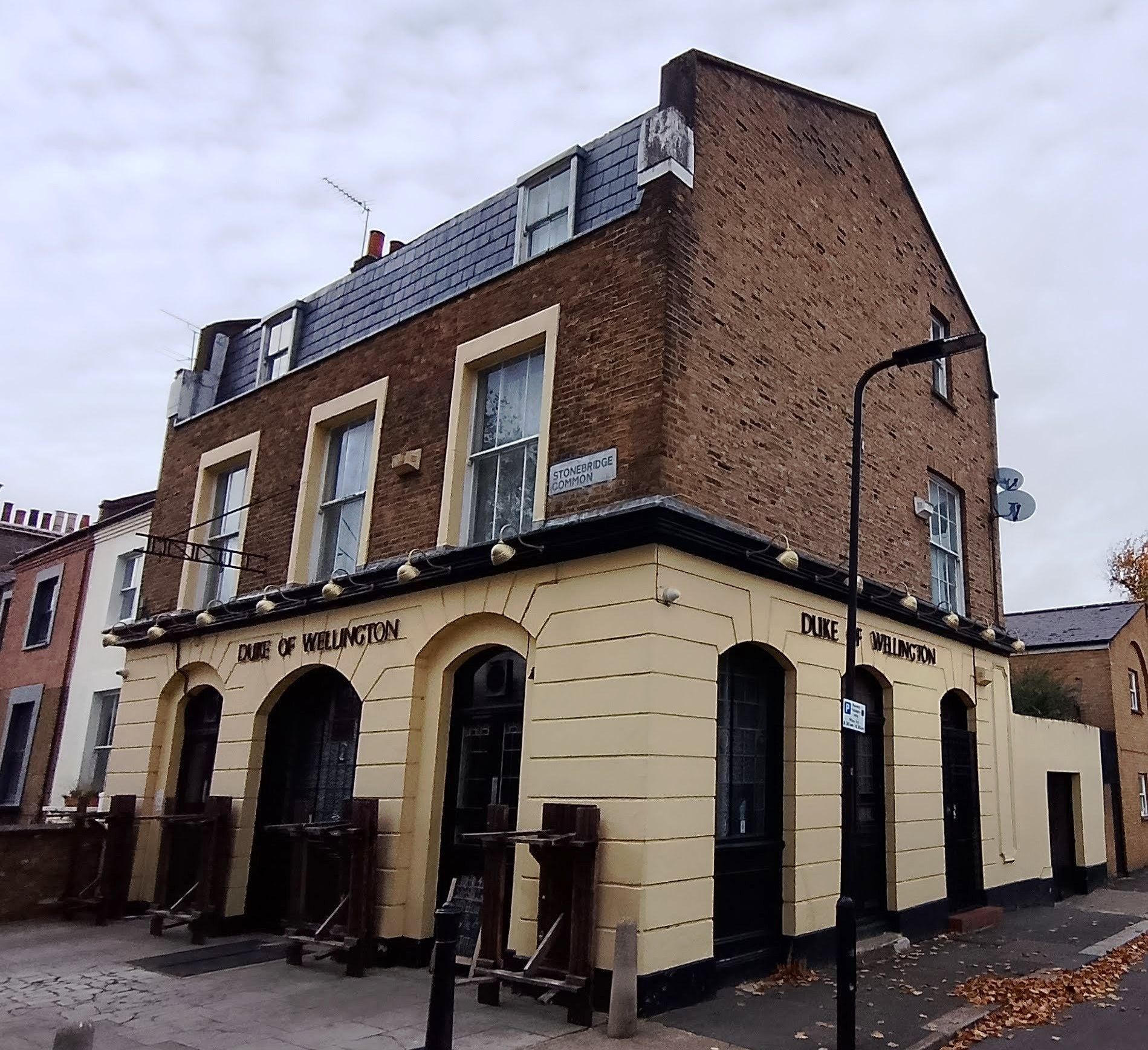 Taken 28 October 2025. (Pub, External, Key). Published on 29-10-2025