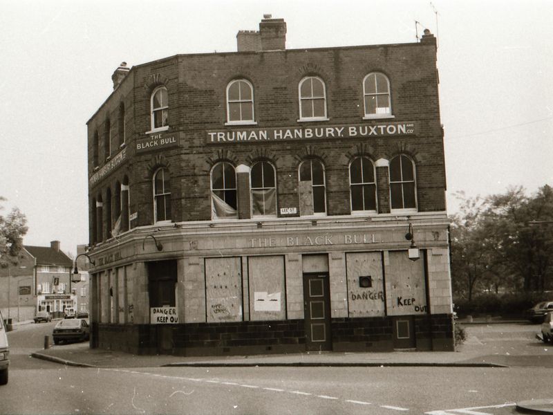 Black Bull (site of ) London E8 taken in Jul 1989. (Pub, External, Key). Published on 21-06-2018 